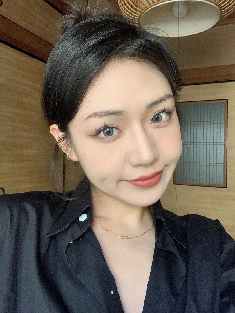 Thumb ebdaa61a f3c4 453f 8157 f0b9d859da67