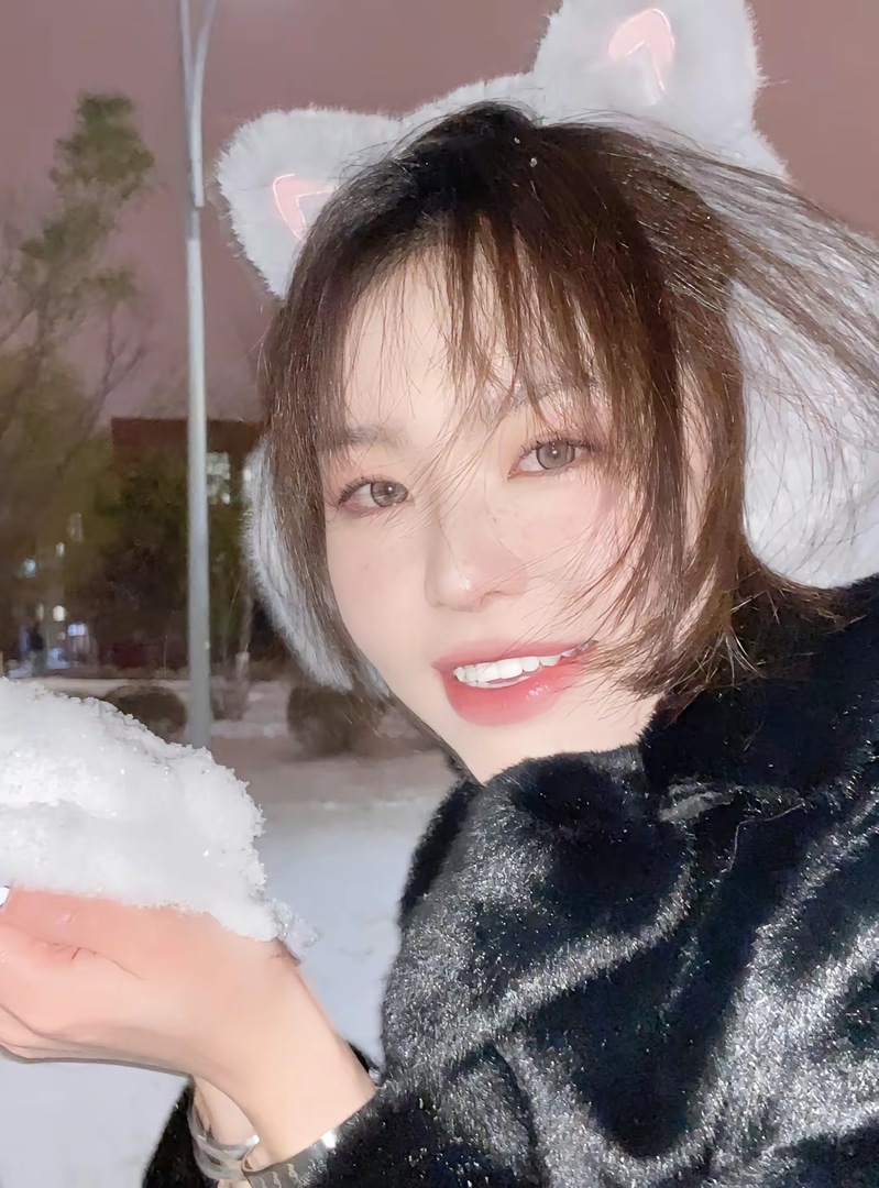 Thumb b6e7f0de 024c 414d aa9a c9baa4347878