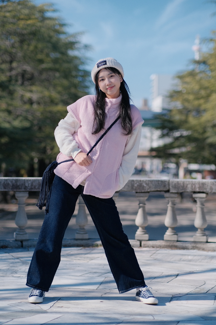 Thumb 45858767 d9ca 4d42 a000 2a479fbeb157