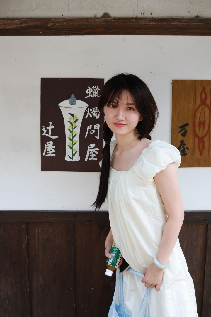 Thumb a906403d e76f 48cc b1bd 6b73a0b5e685