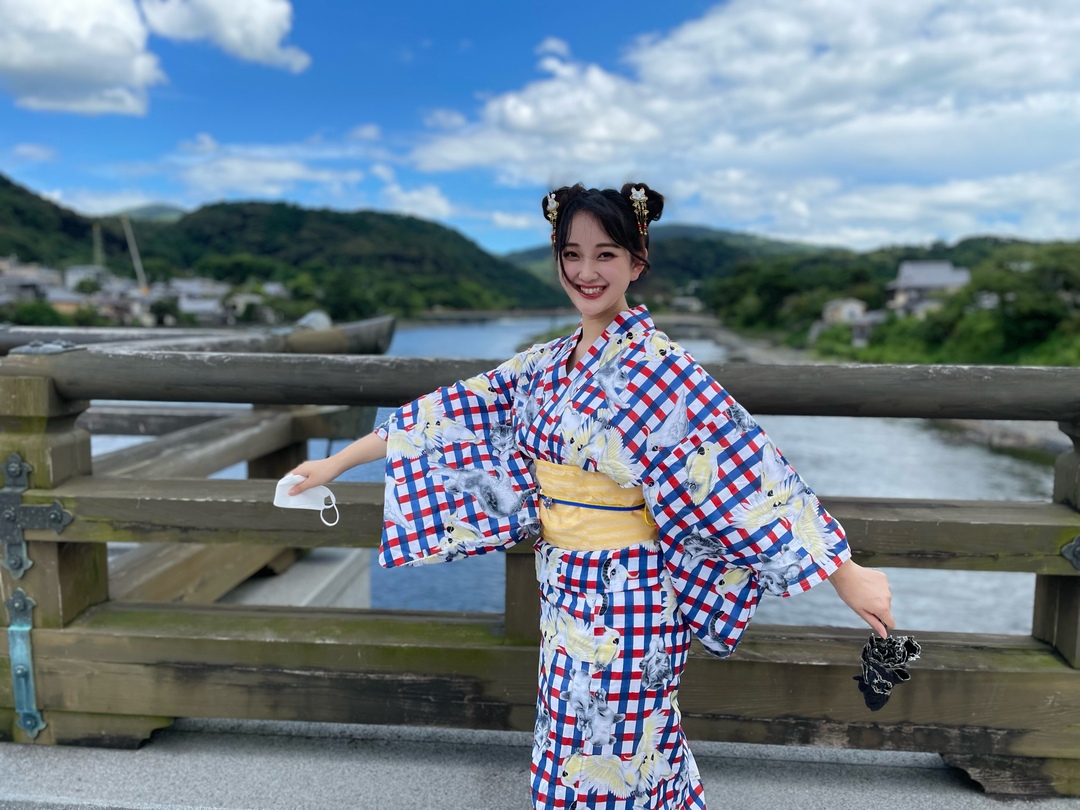 Thumb bc5f5bd6 6c8d 453a 8cc8 cb9efdca45d0