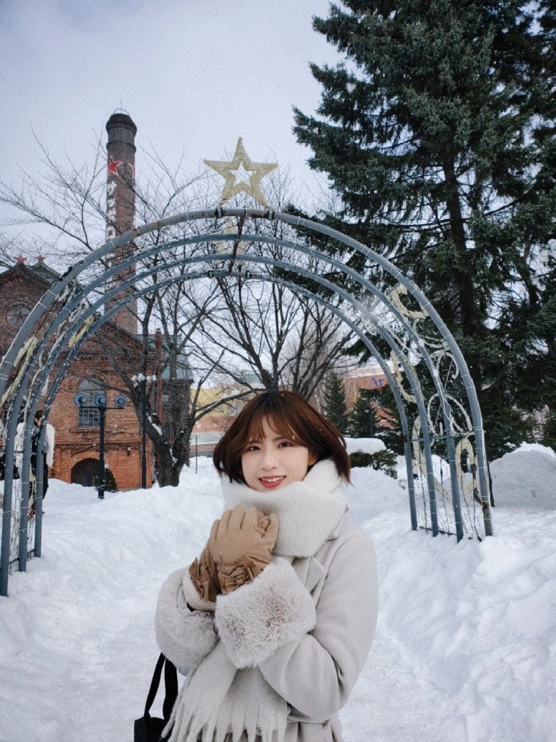 Thumb a46b36ab c9fd 4337 965a f62646952c90