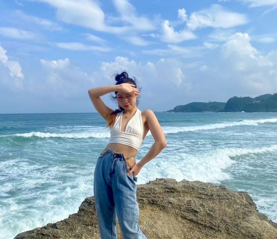 Thumb e205ba28 a8bd 4acb a231 bad75fcf4171