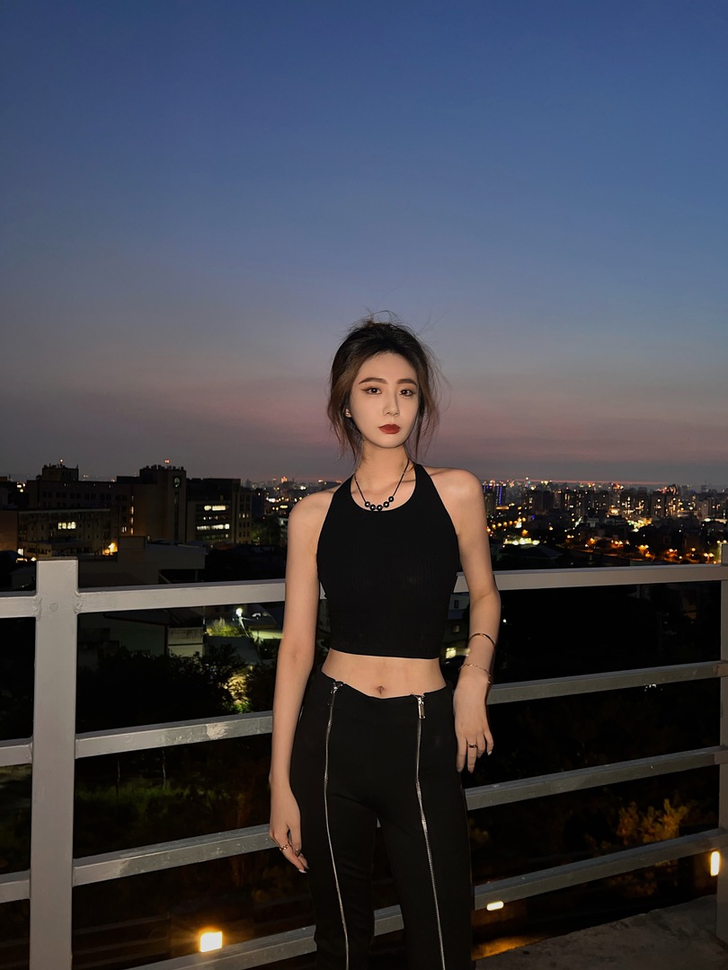 Thumb 568f794c afbd 4142 8a7f 75f04d9572ae