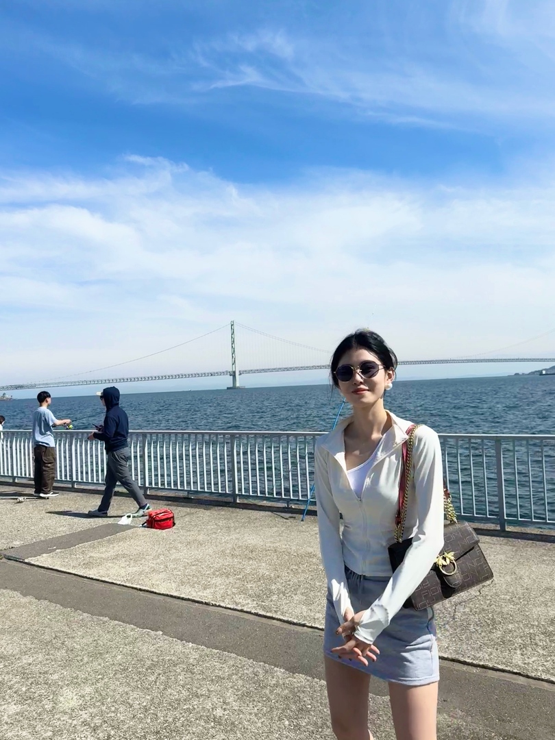 Thumb 4c9c29bf 3cb8 4e2b b152 8bd80094600a