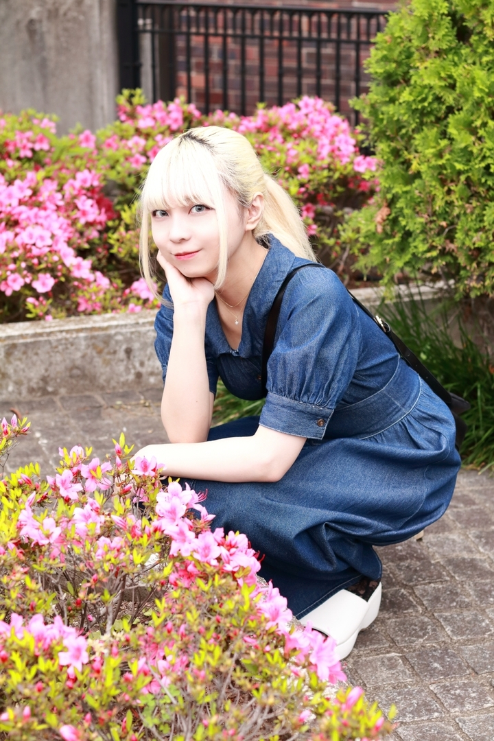 Thumb 1037bedb 7048 42fa aa6f 7eba2c4ebb38