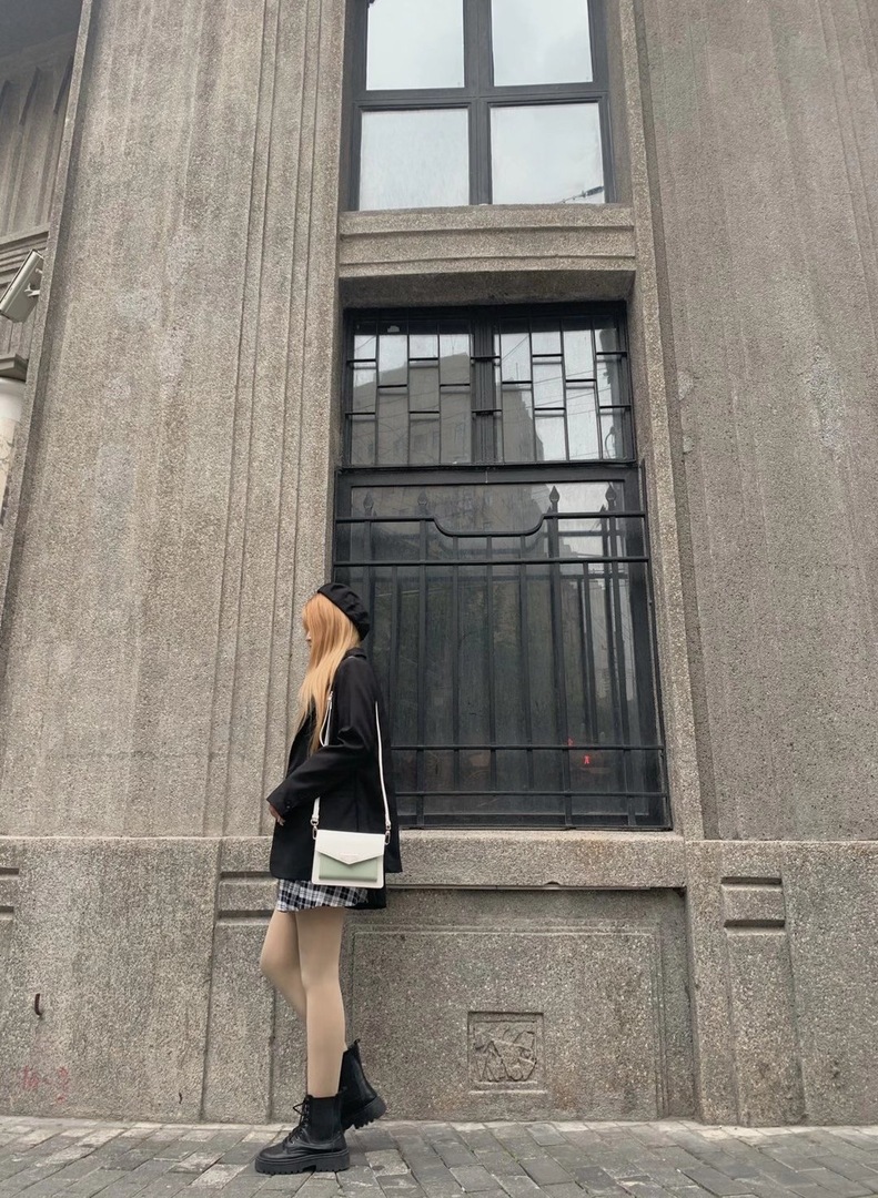 Thumb ab161698 c0cc 4828 ad5c 328df7161514