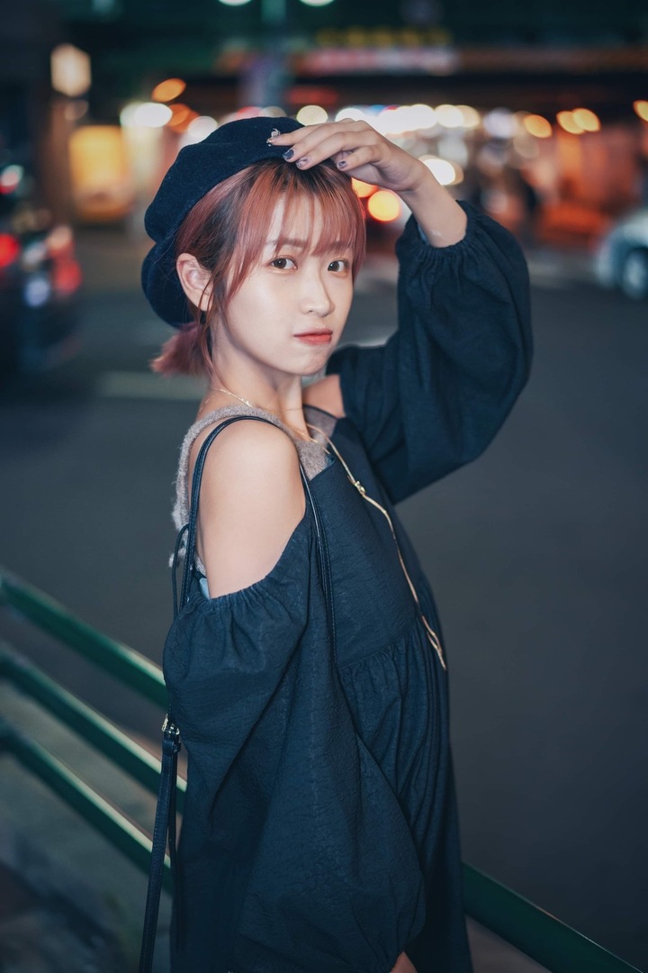 Thumb 38056490 f017 4fb7 97c6 368e3a48937b