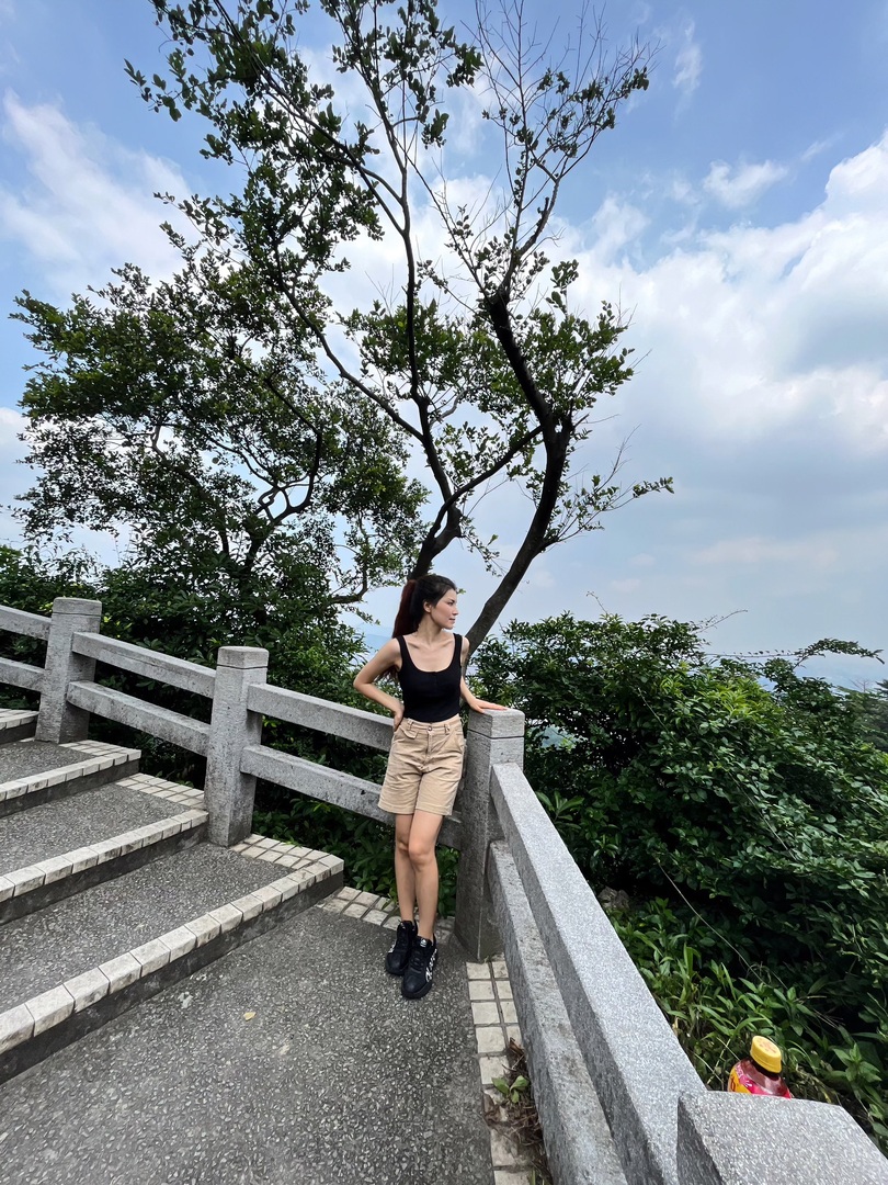 Thumb 024bab47 b9a5 4dc9 8753 7598483ebd84