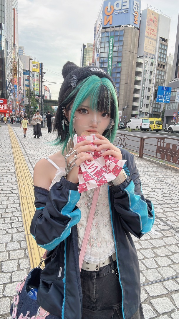 Thumb d297e4f4 9df9 476d aa57 59264c37cd04