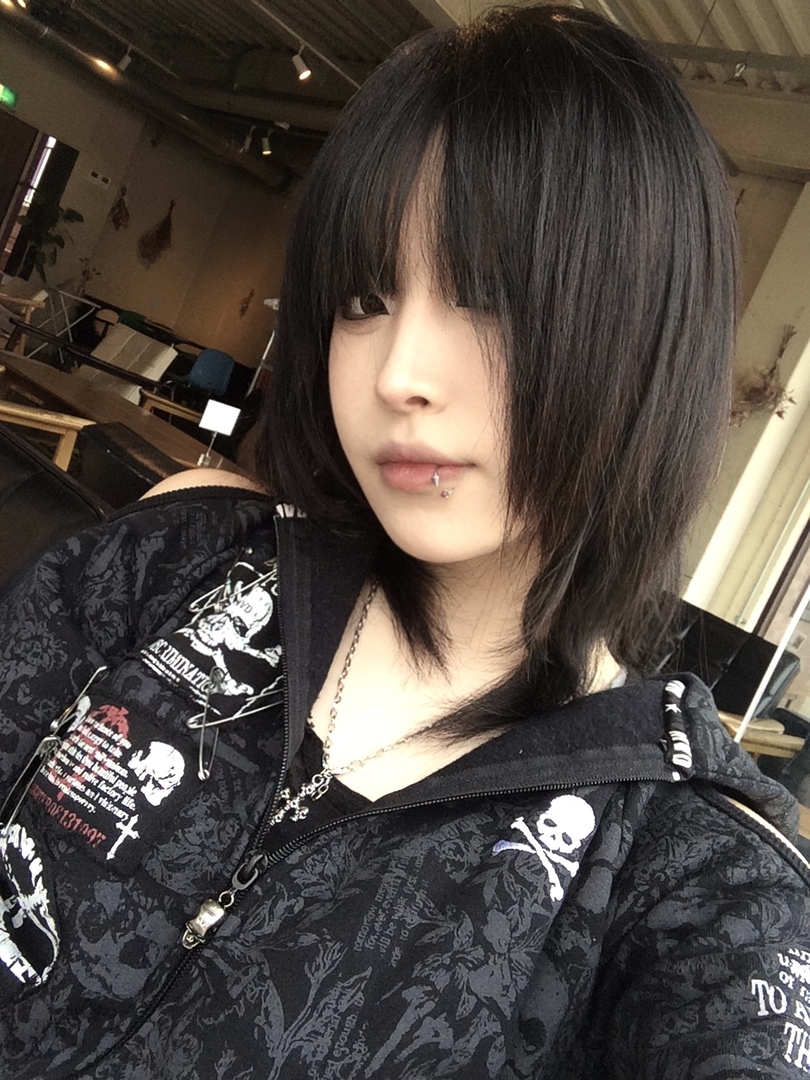 Thumb 978b9d6f 870b 4ae3 a5e3 689e0ce72811