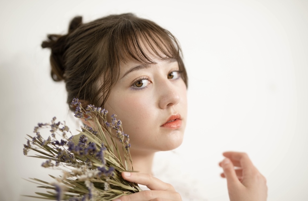 Thumb 76103281 4f4a 4740 95f7 e63861c6d56c