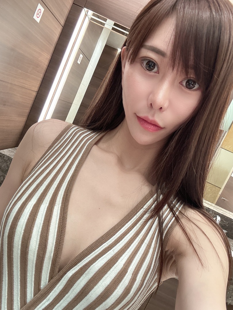 Thumb 2cc94cfe 7051 4d5e a650 d70372525352