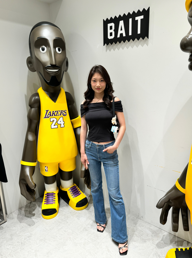 Thumb d6d9bf5b e18f 42d1 83a4 0a1a23a879bc