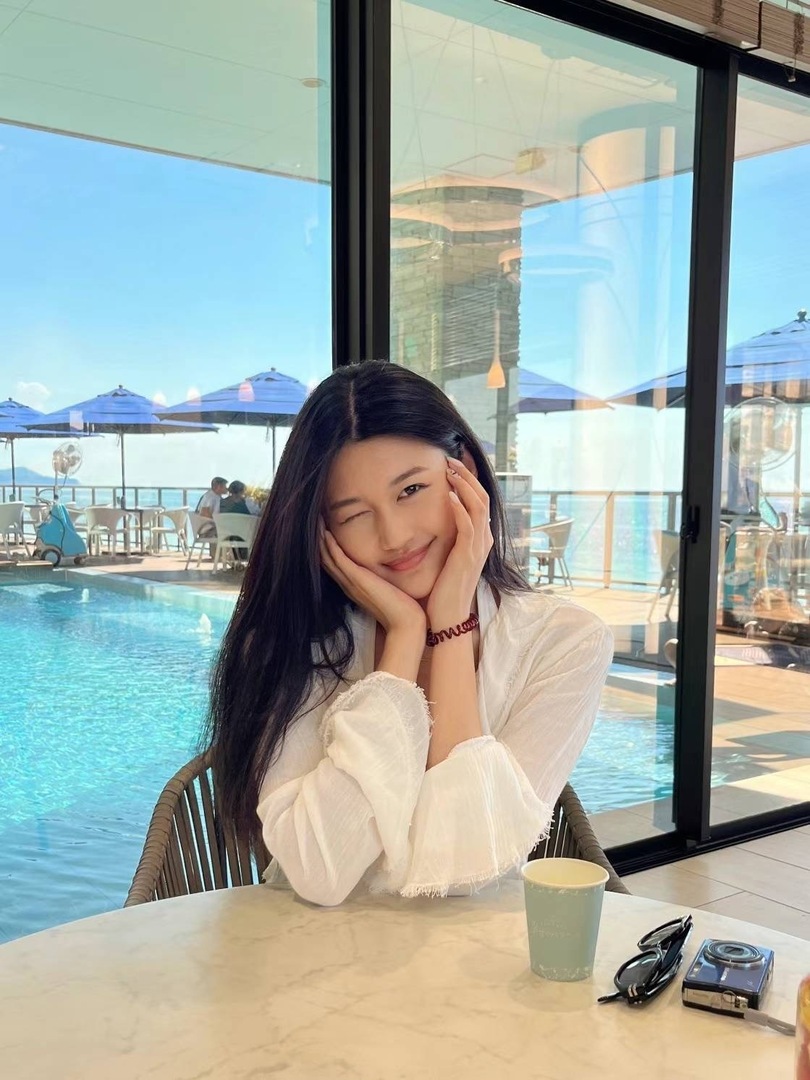 Thumb 4e6c9a49 6571 4408 a9a3 2a522bc94475