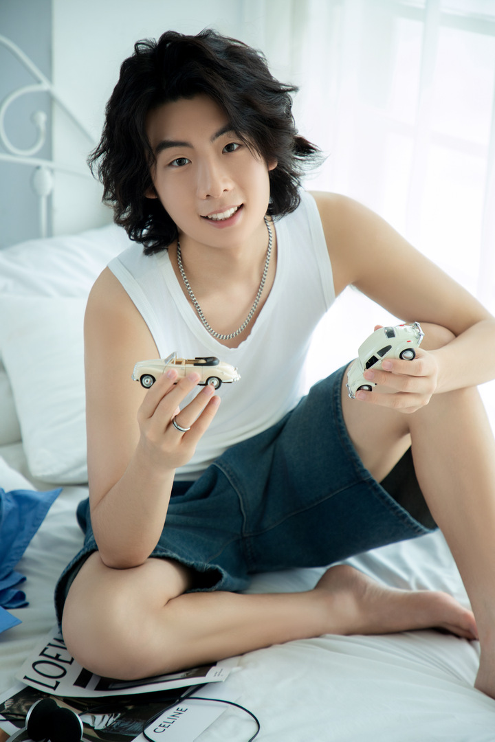 Thumb b4870761 f34d 4c3e 8cd7 f5a53e26228e