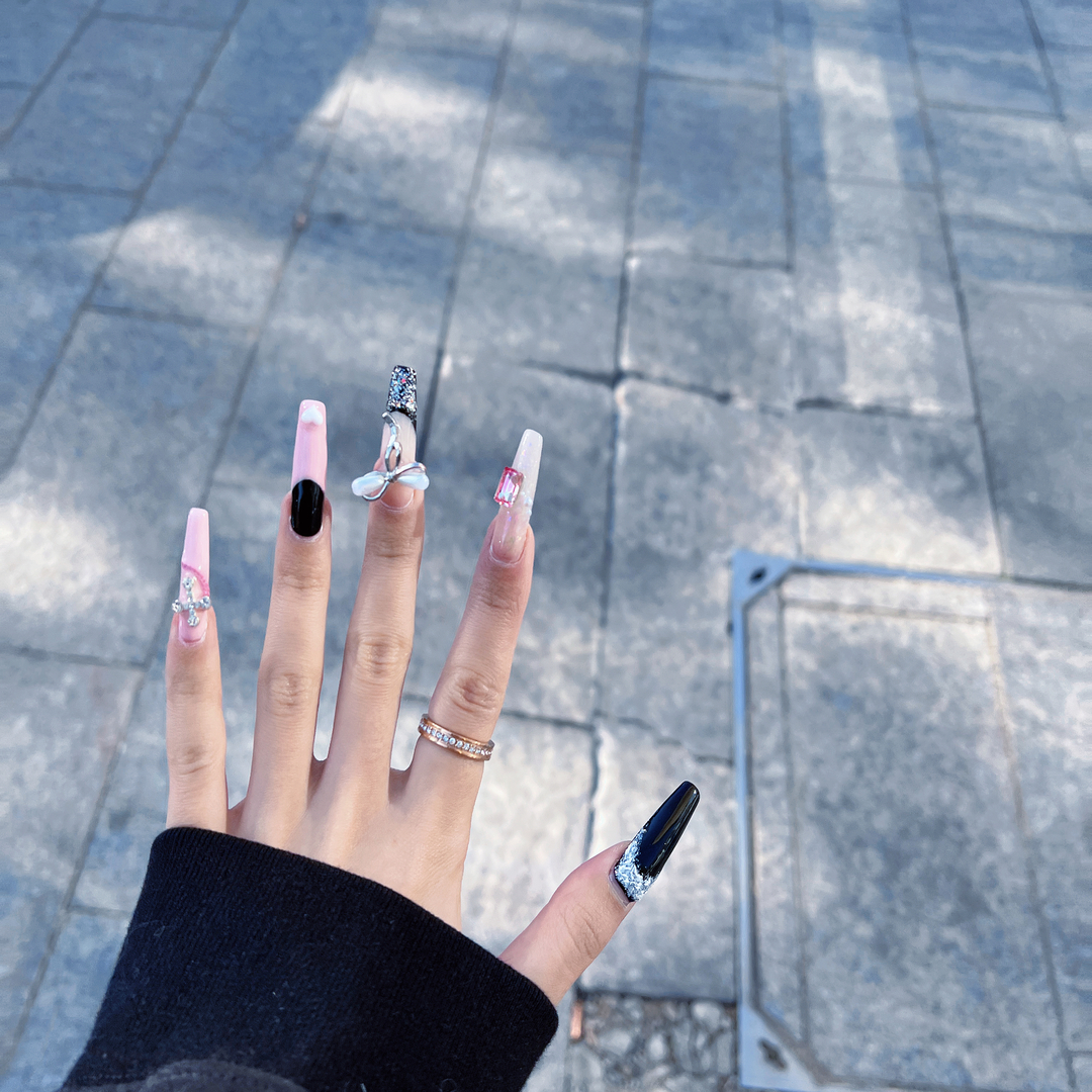 Thumb e9b36809 179e 4ef3 8807 d53a4a8f638a