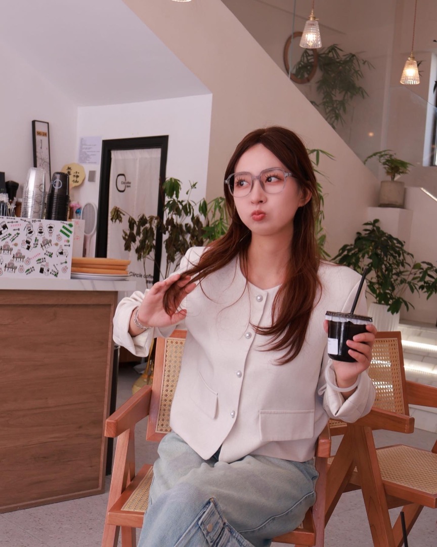 Thumb 071da256 f1b2 44b5 8acc cba2c2d87bb3