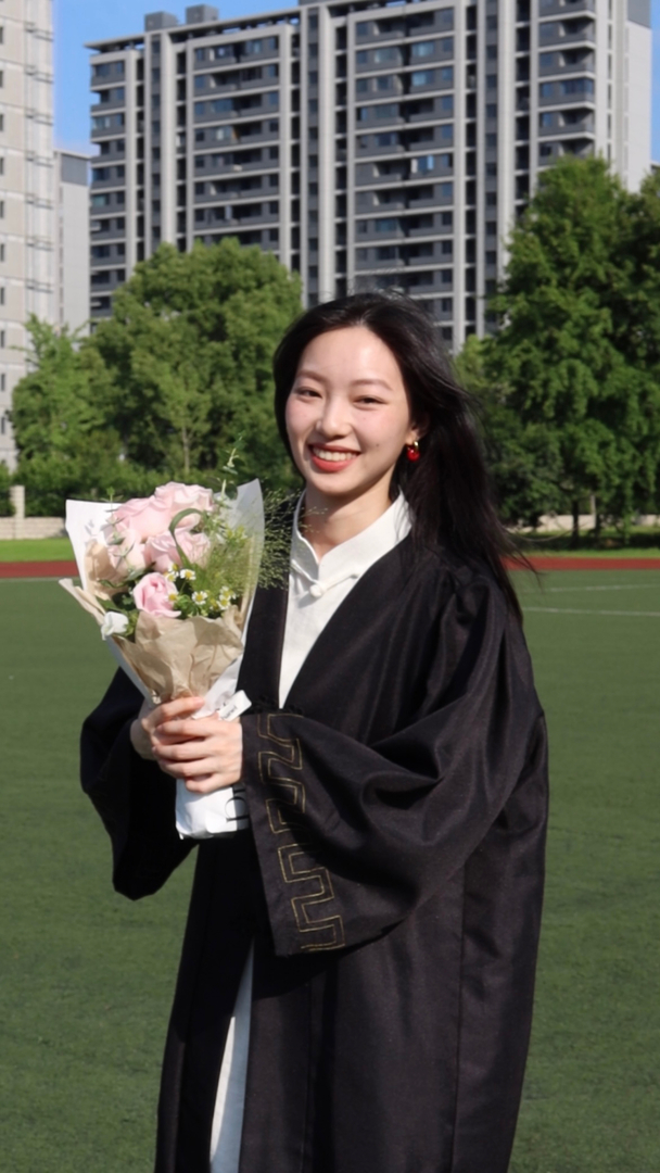 Thumb 2224b883 edf4 4b70 9f07 94d8495eba7f