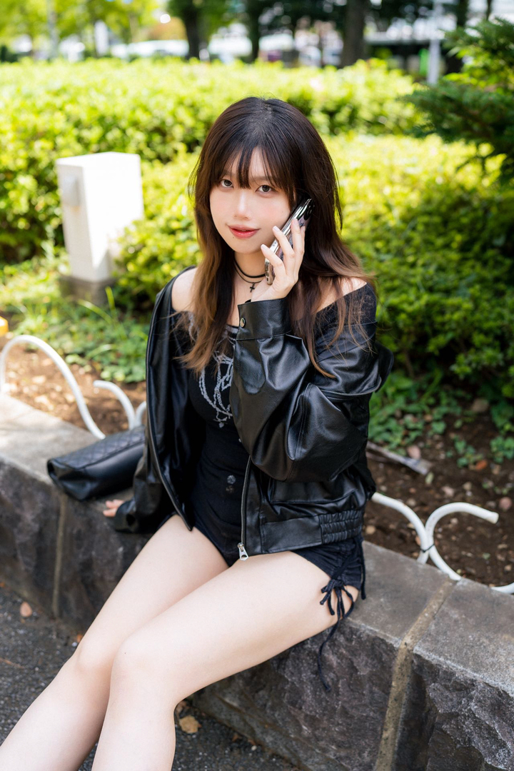 Thumb 2bb01d5d e2a8 43cb b980 7f37d64359bf