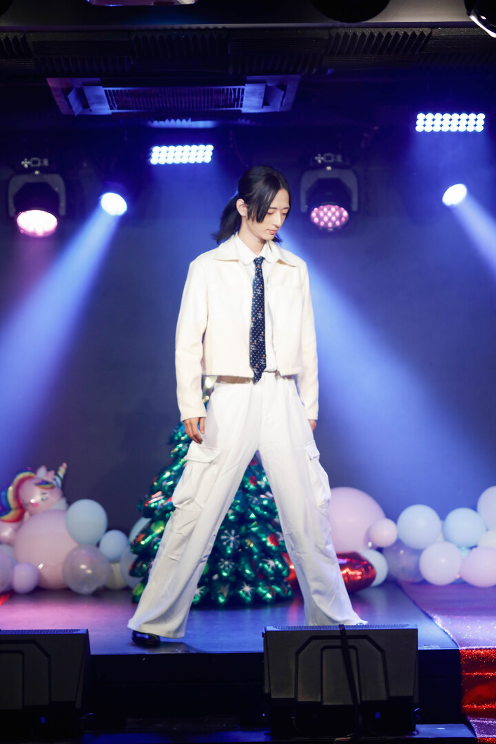 Thumb b2c7290f 17b8 4de1 91cc b0abc8b00247