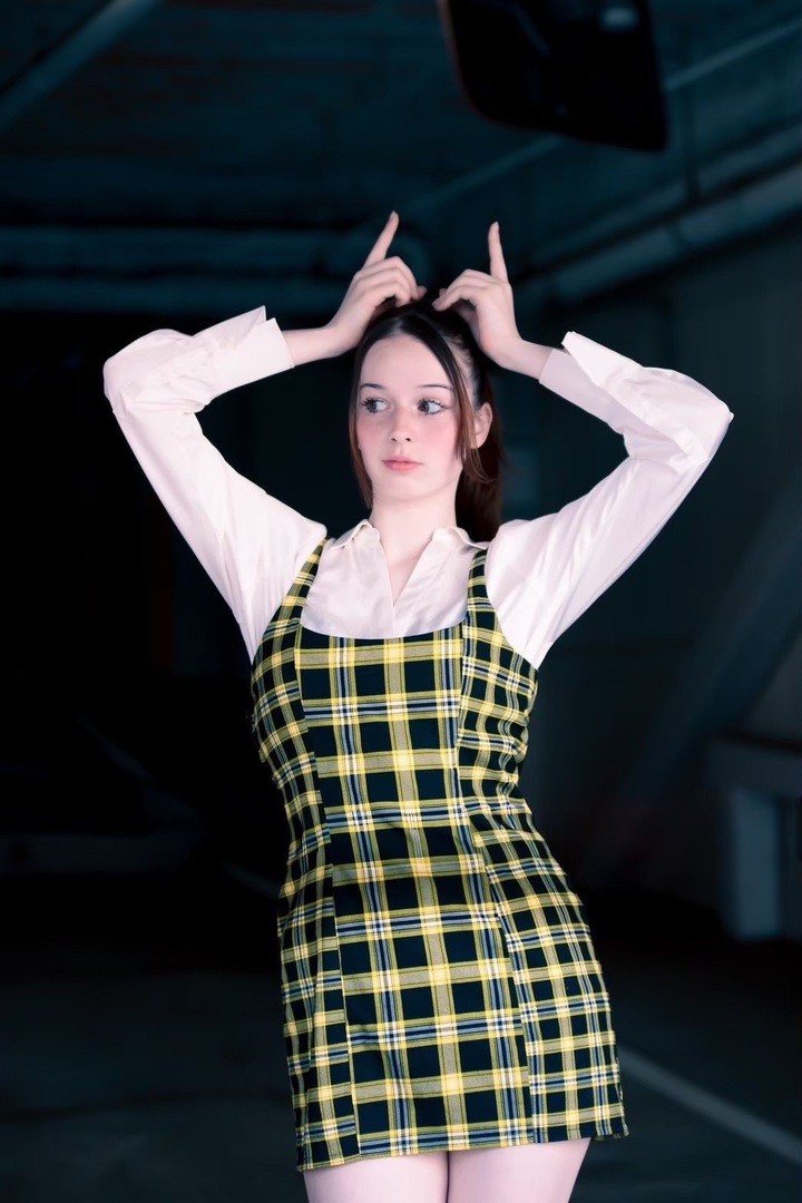 Thumb f765150a e346 42e2 ba57 587fb1b83307