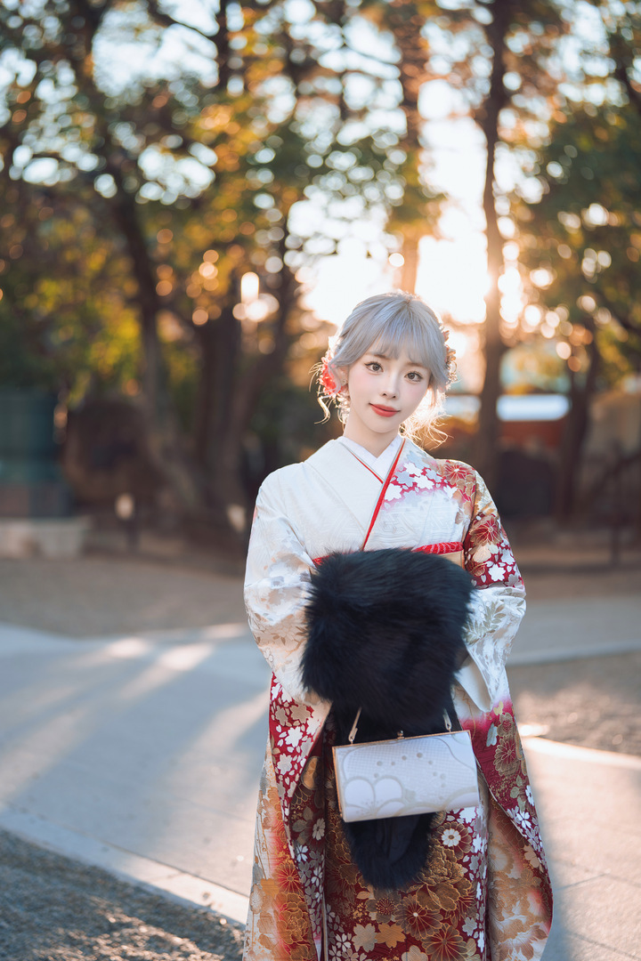 Thumb c033a180 ae42 4b51 9fc6 a0888bcae89d