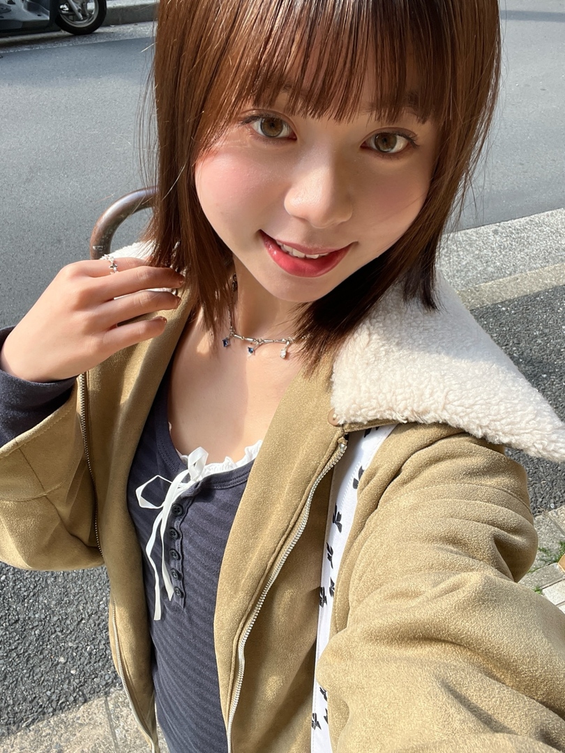 Thumb dc71281f 3641 4b0b a99b 155501219024