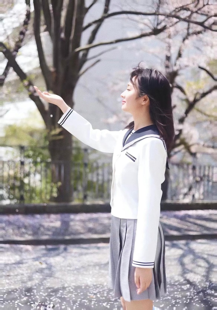 Thumb d8ae87bf c38f 4929 922d cf84fb8948bc