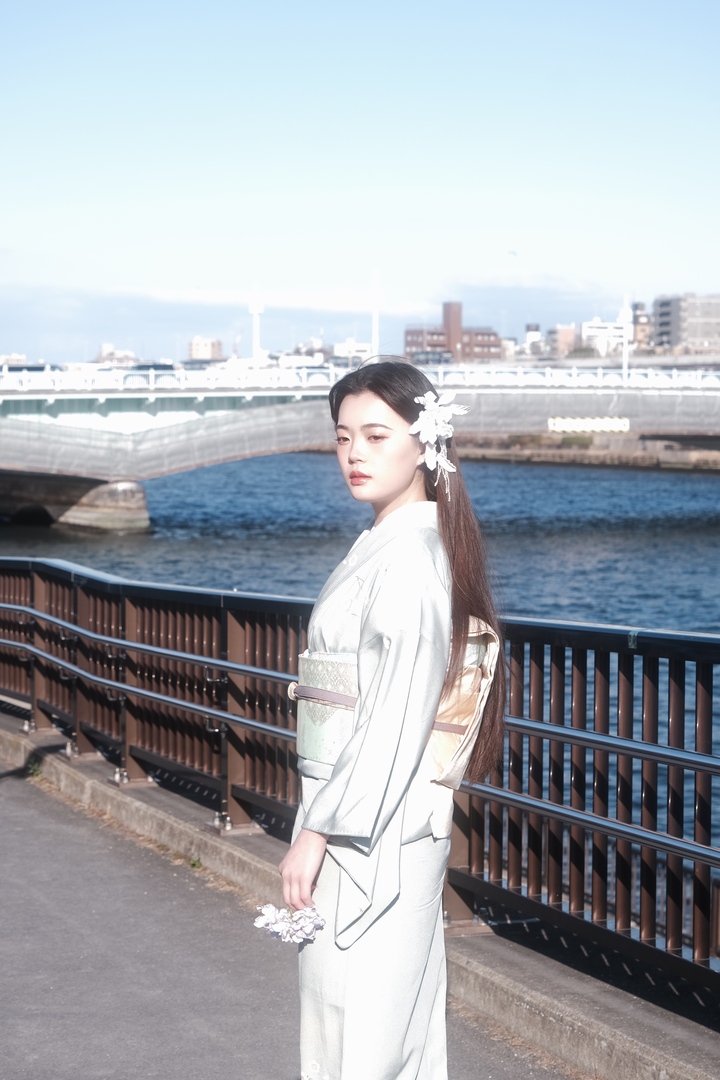 Thumb f40c930f 266c 4e63 b1e3 93325b8d0d0a