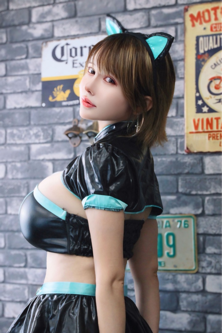 Thumb b7bf1a85 7977 443a 8724 e6f326872f41