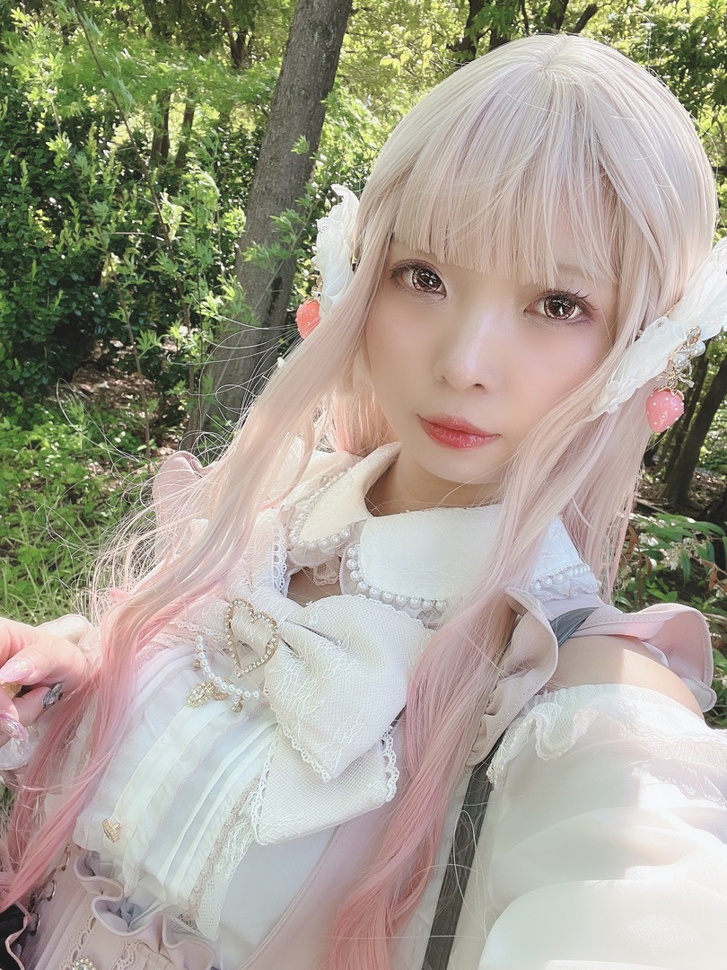 Thumb 4c6e0fe8 0835 4059 abd1 2e8d4d4549fe