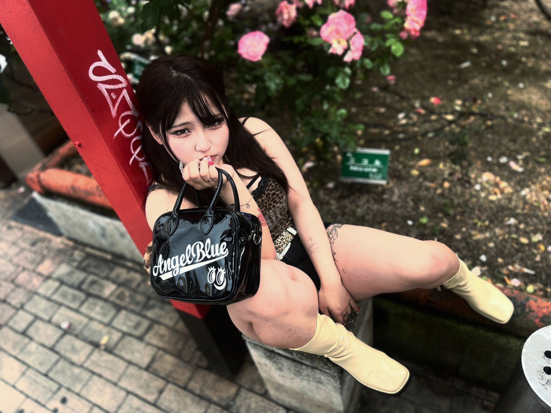 Thumb eaabac72 7438 486b b5fe 77dd754b4bae