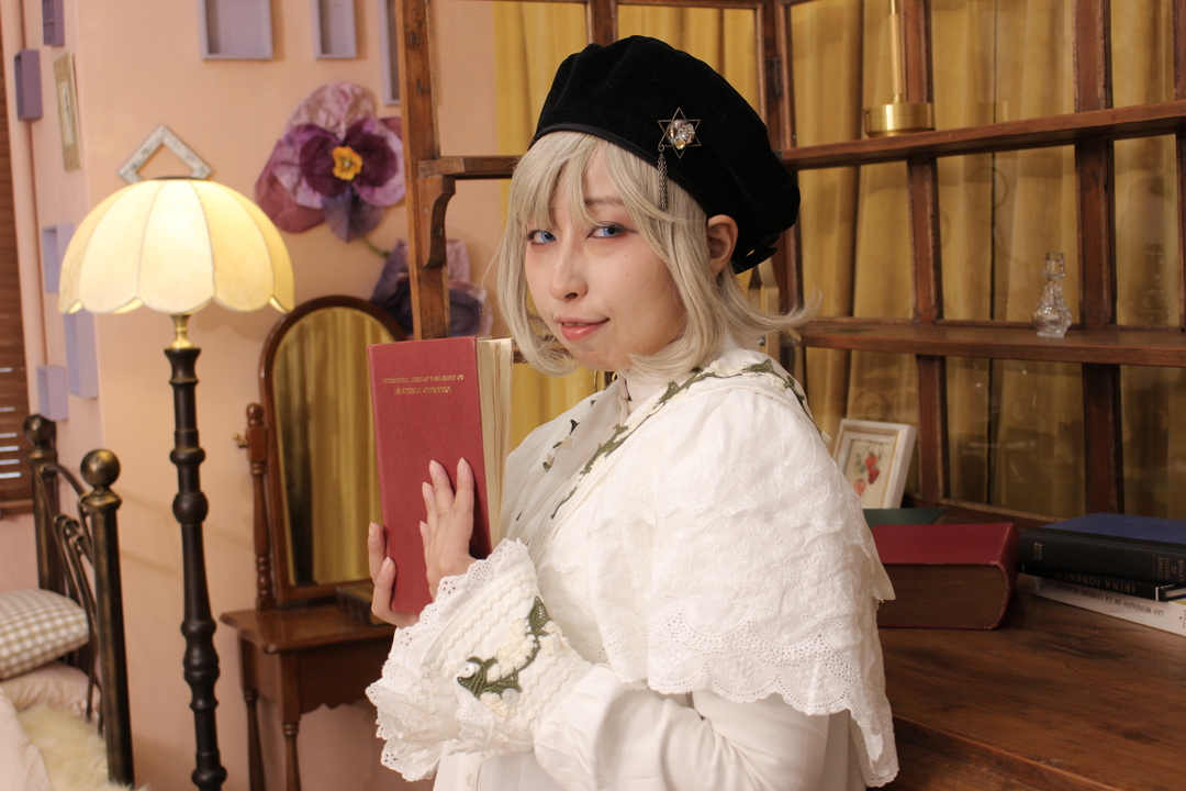 Thumb 81701101 7c16 481e ab45 3a8b817372aa