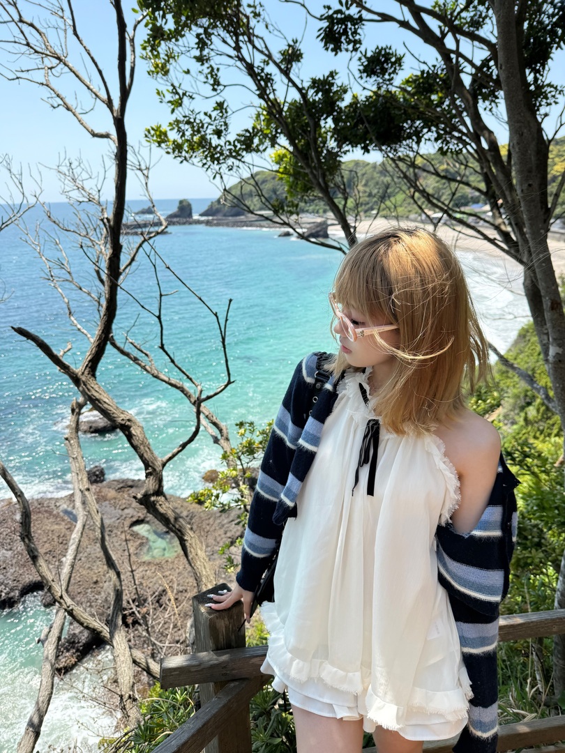 Thumb 3edebcc4 dd83 429e b205 b6f23dfa074b