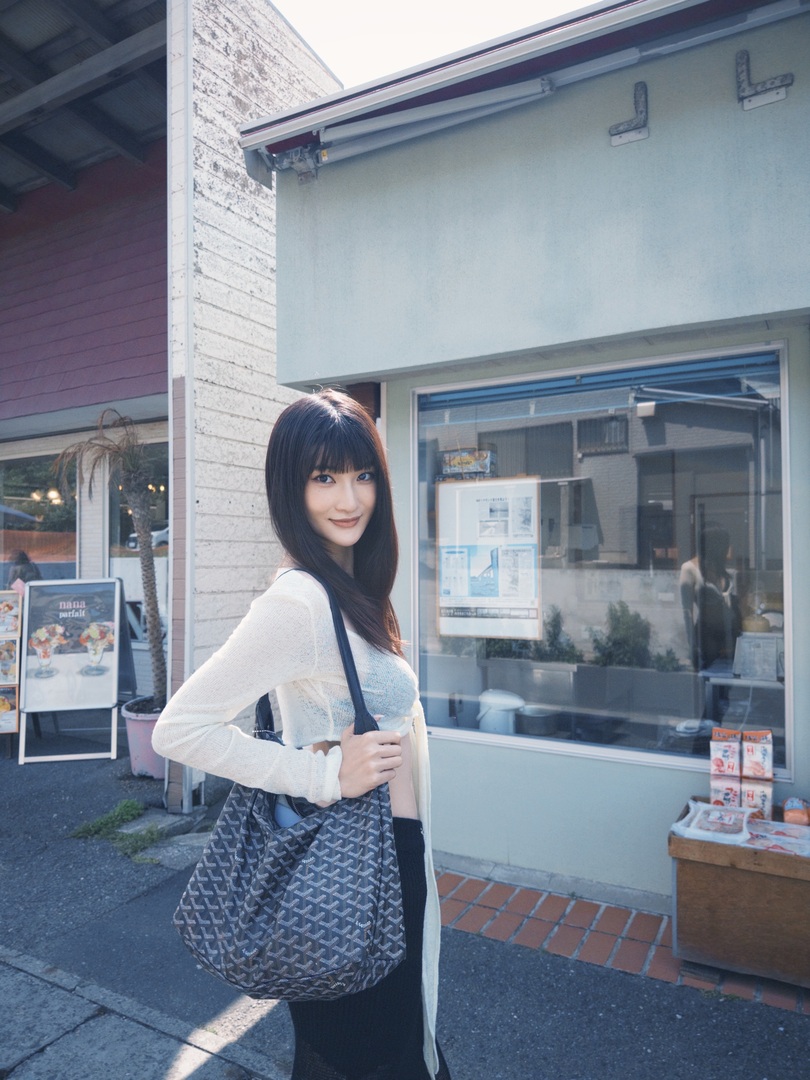 Thumb eebf61fa fe09 432b bcb8 c02e52a61edb