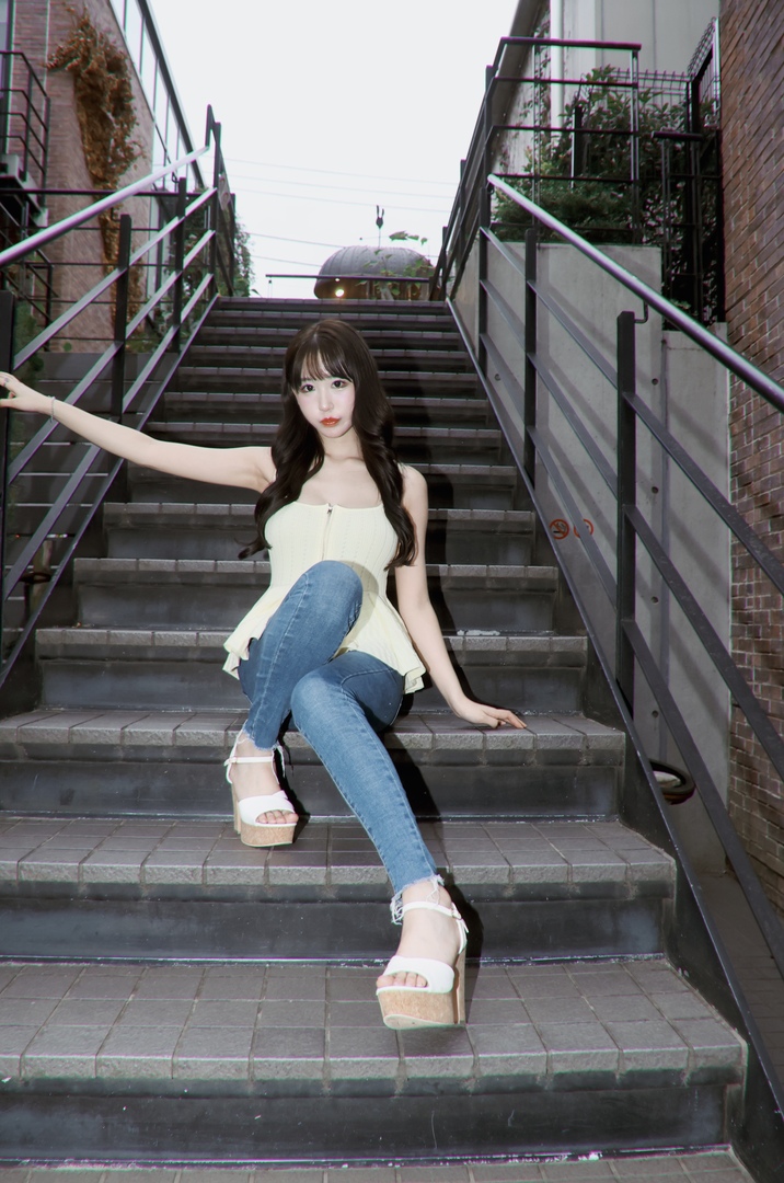 Thumb a867b2a2 16c7 402a ad87 a06b249a7620