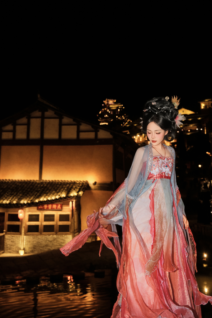 Thumb 6ead0c9c 373d 4594 9e8d 8b578882e4bf