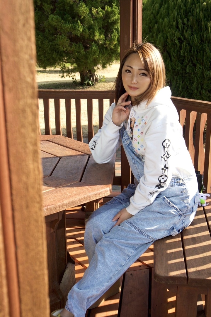 Thumb f60dbf9e c6df 468a a3d1 22ef051415ad