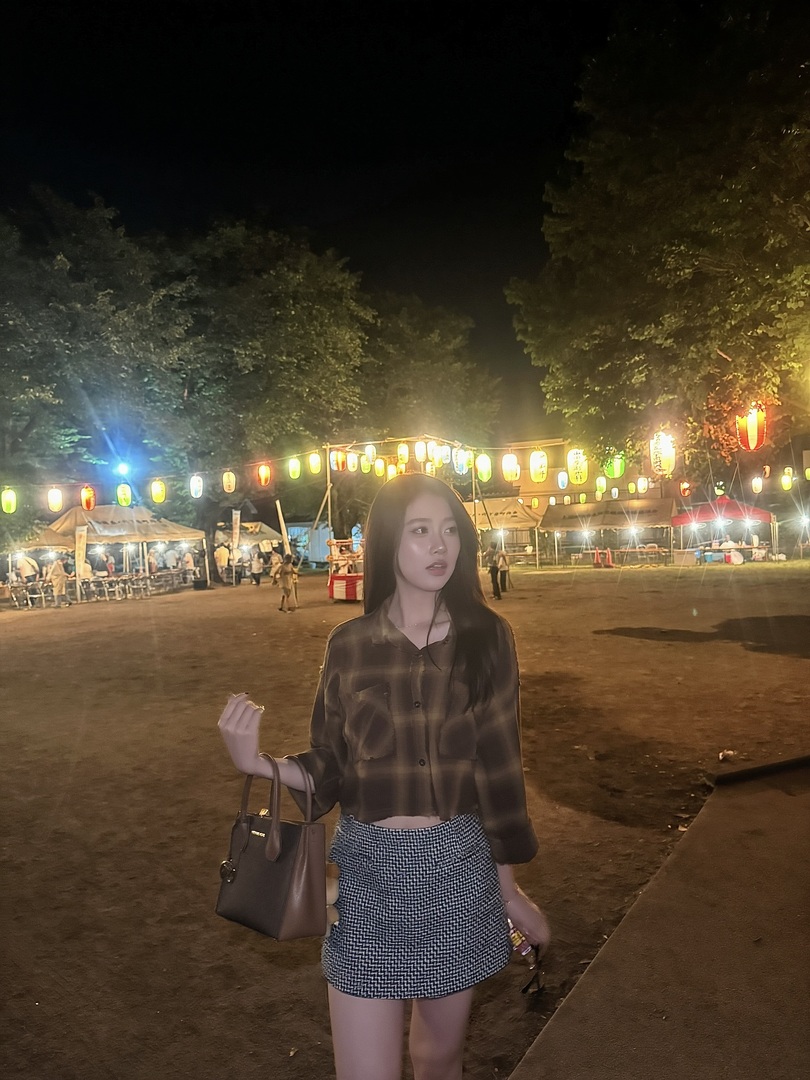 Thumb 718bf46d e1ee 4aef a7c3 fc49db9ed598