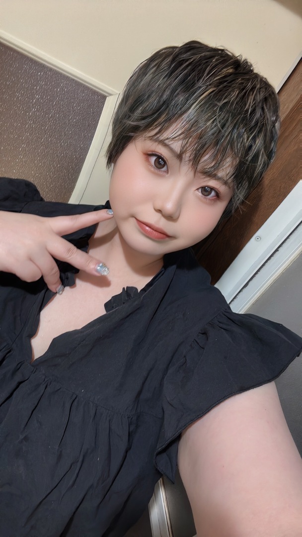 Thumb 246cdbf9 2418 4d57 87b8 434660cfca9e