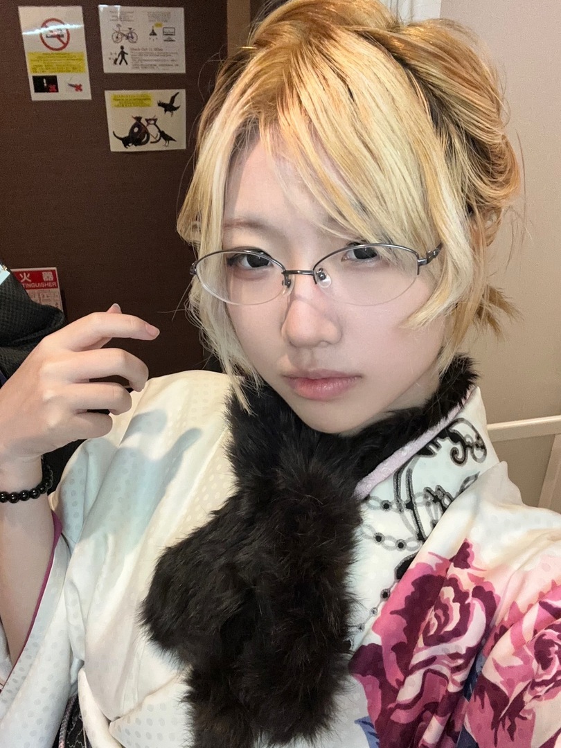 Thumb 23f66180 a8f5 403e a248 bd39899effbc