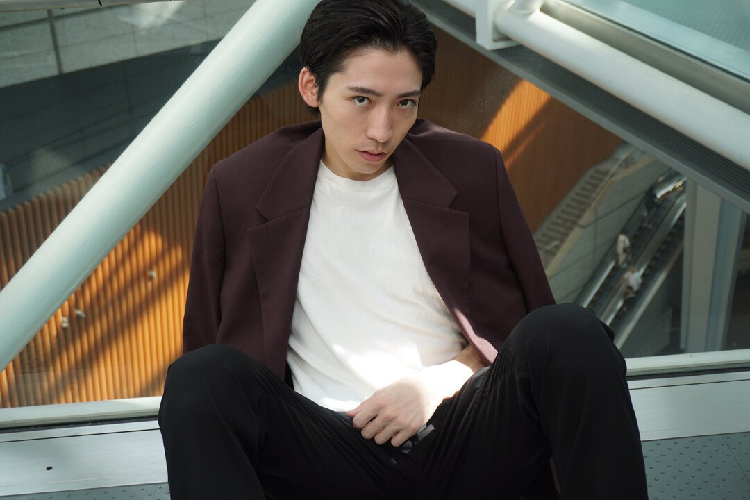 Thumb 74209077 ba32 4724 a8f4 a07f5d575671