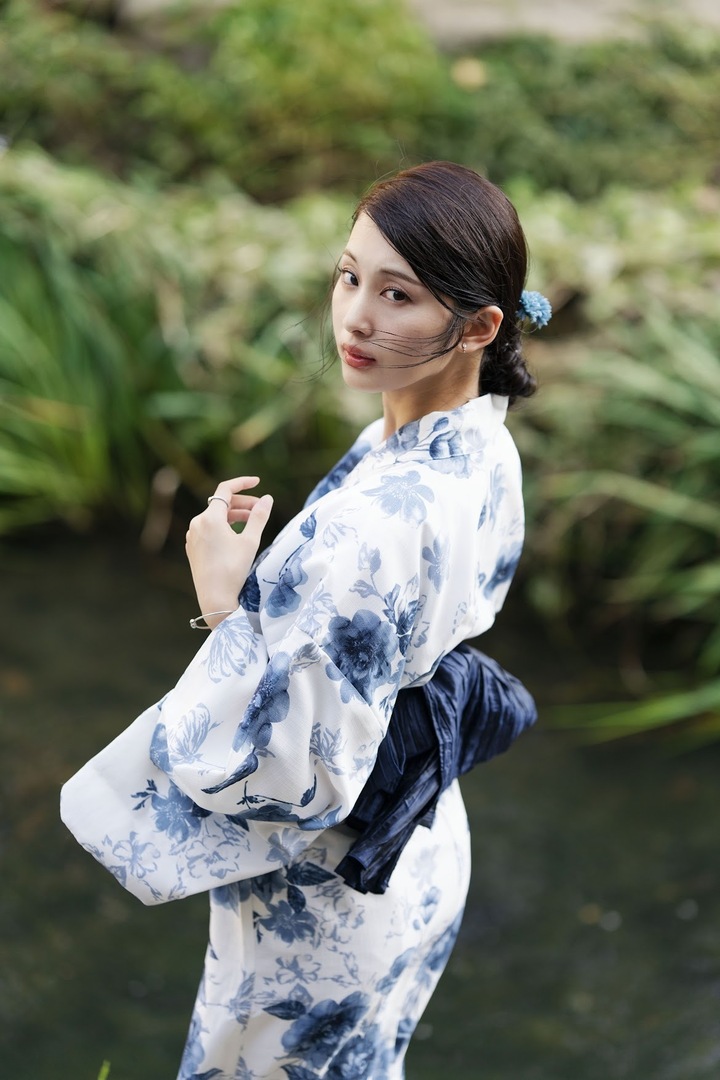 Thumb 44eab1b3 faf3 481f 9223 2f2078b12344