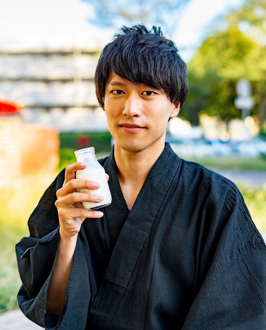 Thumb 033878b2 1803 4d40 86d2 83b18e6e9be4