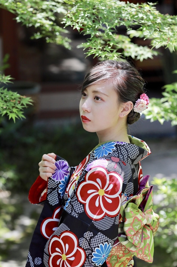 Thumb 52f86342 8d9c 4b0c befe 4fbed93528a7