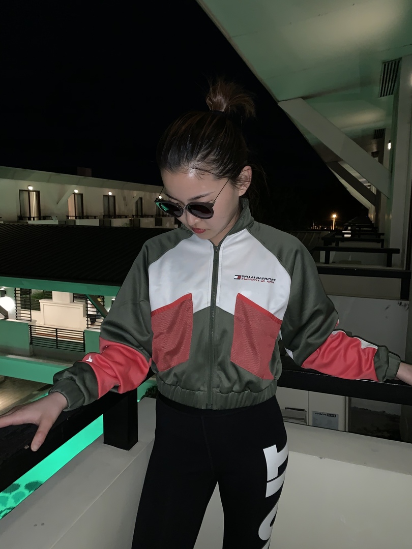 Thumb 66259558 1984 421d b71f 162b8899582e