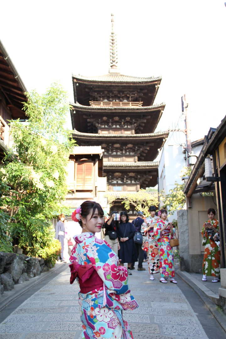 Thumb 4c72dc28 5559 442e 9e94 b772a4df7c84