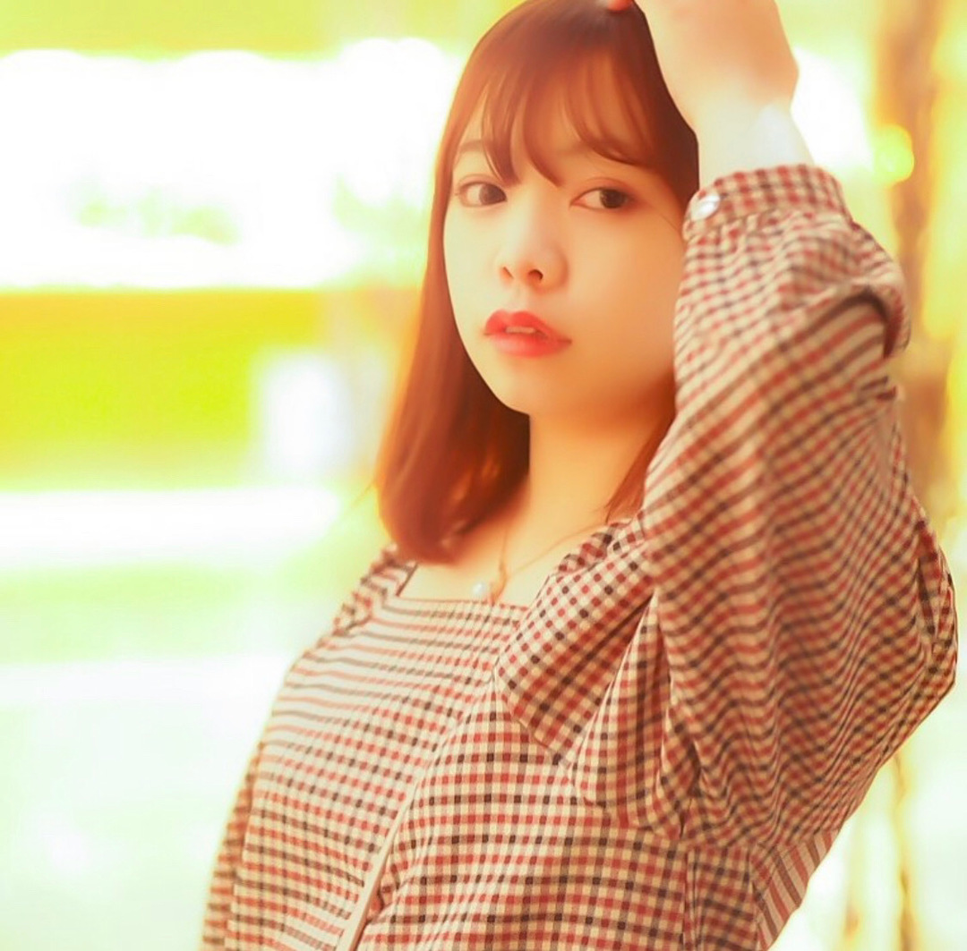 Thumb 72850478 d921 40cb 84d3 be49f7b39355