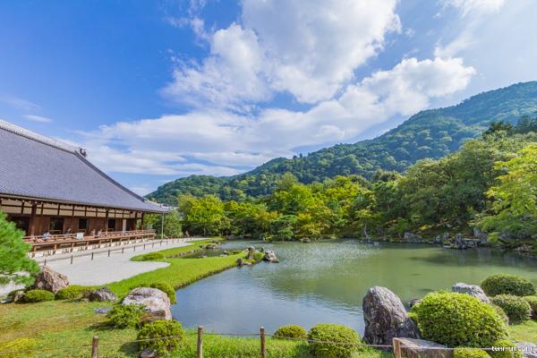 天龍寺 息を飲むほどに美しい庭園は必見!